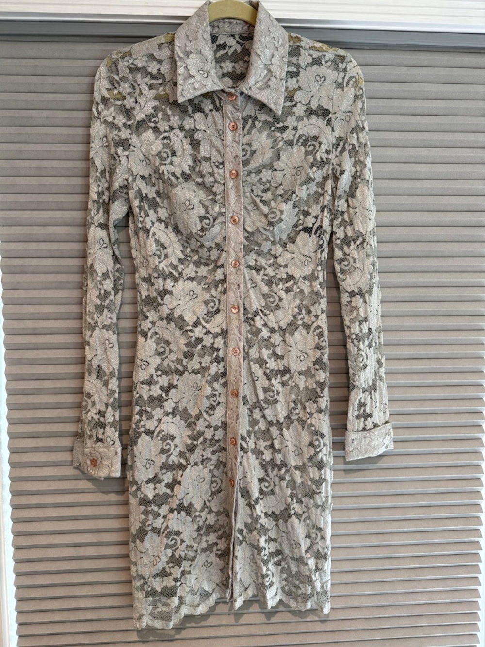 New Moda International Long Sleeve Lace Shirt Dress in Cream and Gray - size 10